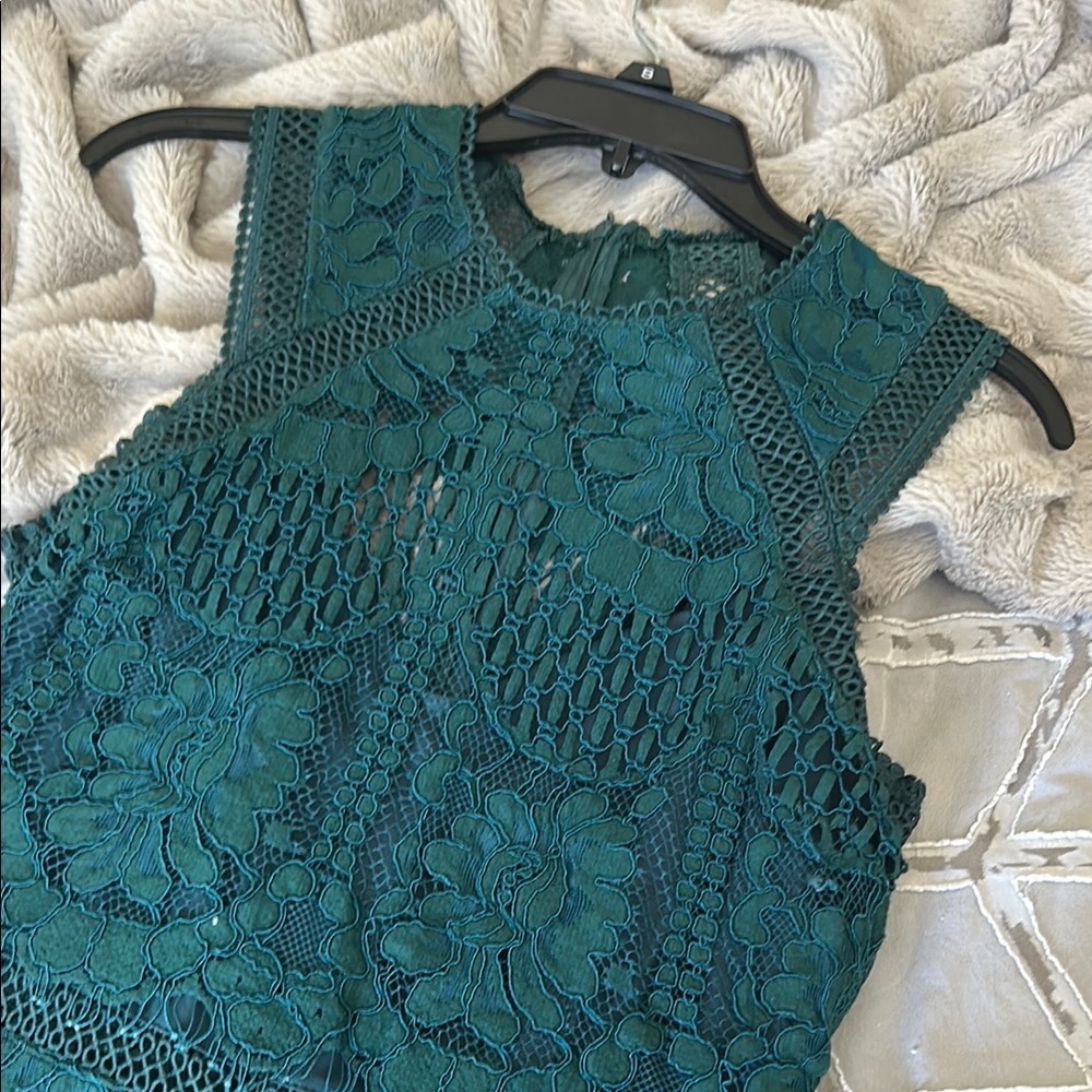 Lulu's Green Lace Midi Dress - Picture 8 of 11